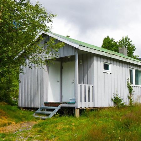 Smordal Hytteutleie Og Camping Nordfjordeid Exterior photo